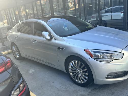 2015 Kia K900 Luxury