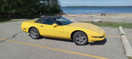 1992 Chevrolet Corvette Base