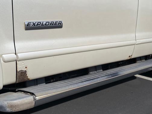 2006 Ford Explorer Limited