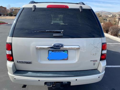 2006 Ford Explorer Limited