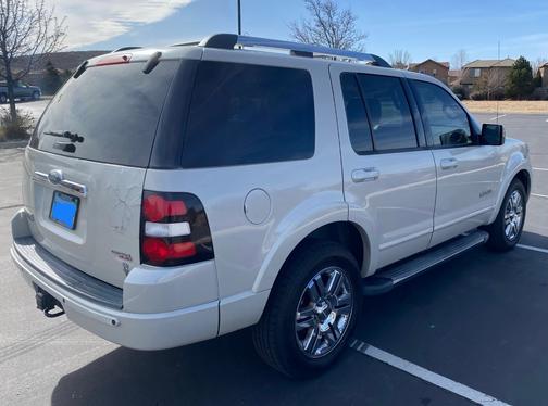 2006 Ford Explorer Limited