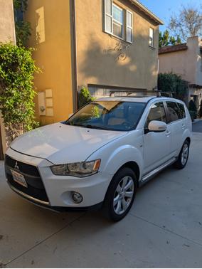 2012 Mitsubishi Outlander GT