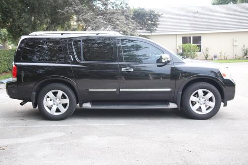2013 Nissan Armada Platinum
