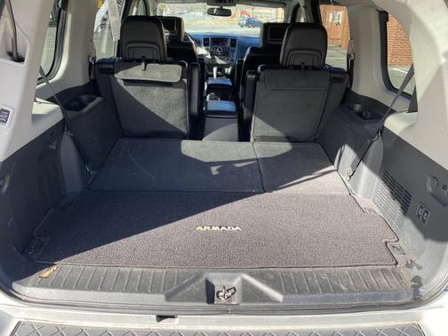 2013 Nissan Armada Platinum