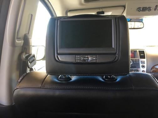 2013 Nissan Armada Platinum