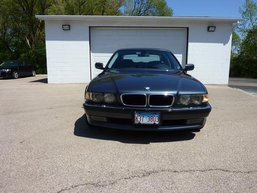 2001 BMW 740 iL