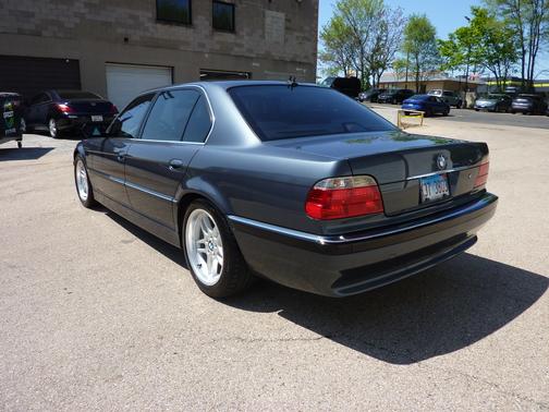 2001 BMW 740 iL