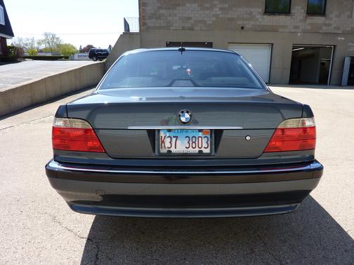 2001 BMW 740 iL
