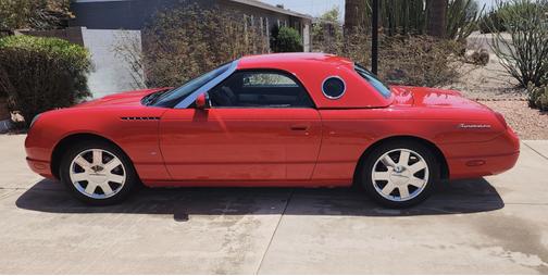 2003 Ford Thunderbird Deluxe