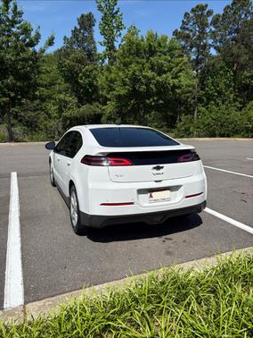 White 2014 Chevrolet Volt Base