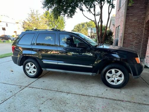 2010 Jeep Grand Cherokee Laredo