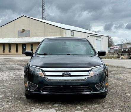 Black 2010 Ford Fusion SE
