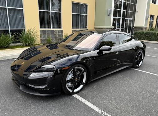 Black 2022 Porsche Taycan Taycan 4S