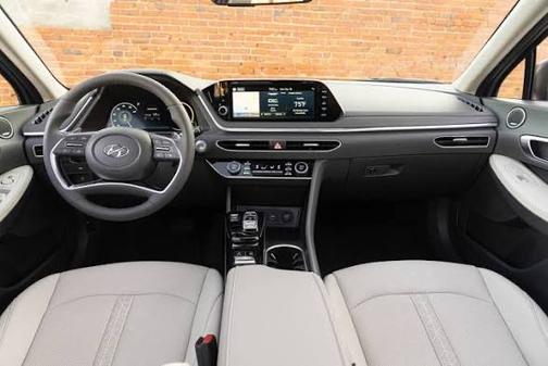 2020 Hyundai SONATA SE