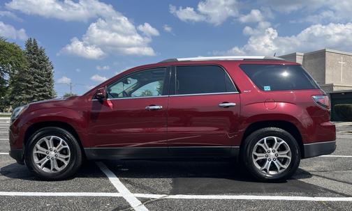 Red 2016 GMC Acadia SLT-1