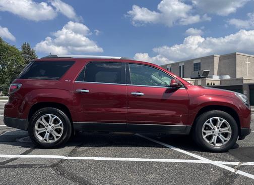 Red 2016 GMC Acadia SLT-1