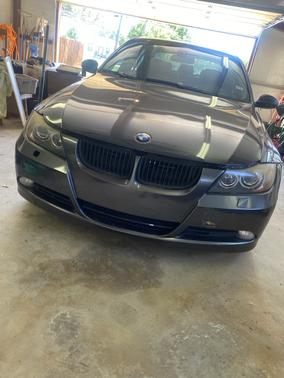 Gray 2008 BMW 335 xi