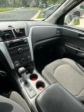White 2012 Chevrolet Traverse LT