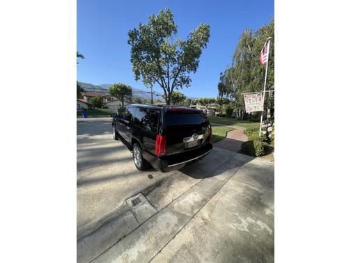 2007 Cadillac Escalade ESV Base