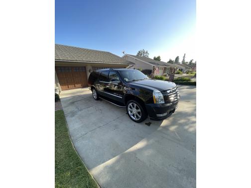 2007 Cadillac Escalade ESV Base