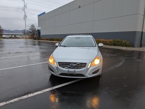 2012 Volvo S60 T5
