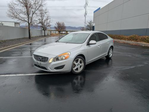 2012 Volvo S60 T5