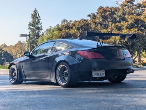 2011 Hyundai Genesis Coupe 3.8 R-Spec