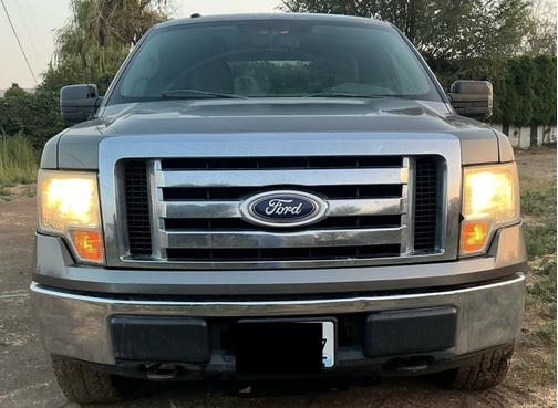 2010 Ford F-150 XLT SuperCrew