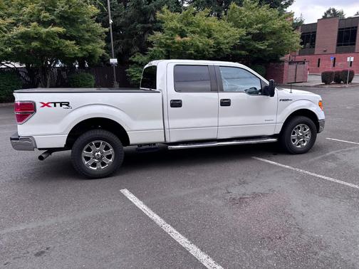 White 2014 Ford F-150 FX4