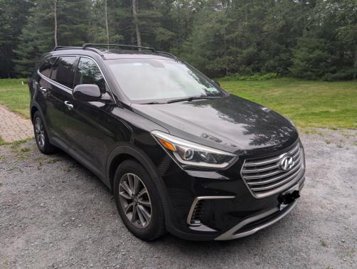 2017 Hyundai SANTA FE SE
