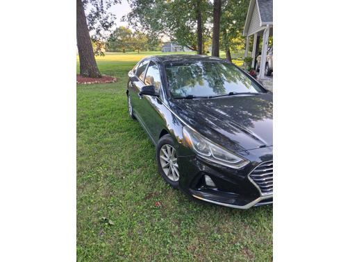 Black 2018 Hyundai SONATA SE