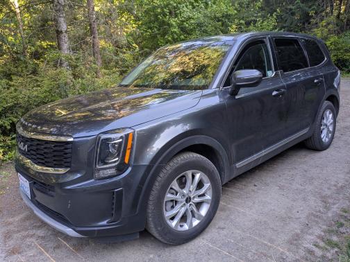 2022 Kia Telluride LX