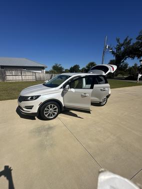 2016 Lincoln MKC Select