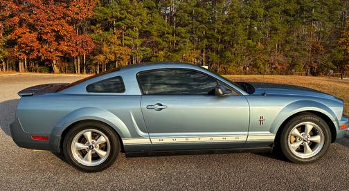 2007 Ford Mustang Premium