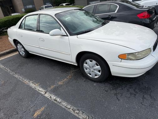 White 2003 Buick Century Custom
