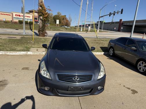 2012 INFINITI G25x Base