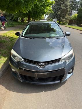 Gray 2014 Toyota Corolla S Plus