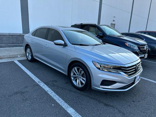 Silver 2020 Volkswagen Passat 2.0T SE
