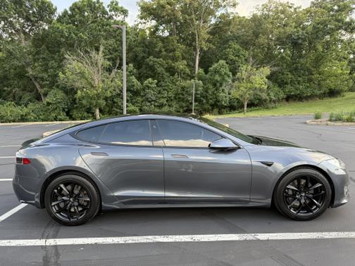 2021 Tesla Model S Long Range Plus