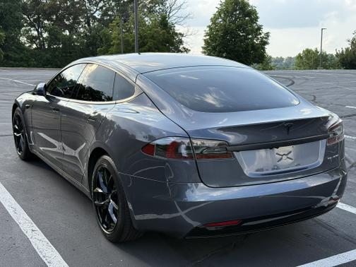 2021 Tesla Model S Long Range Plus