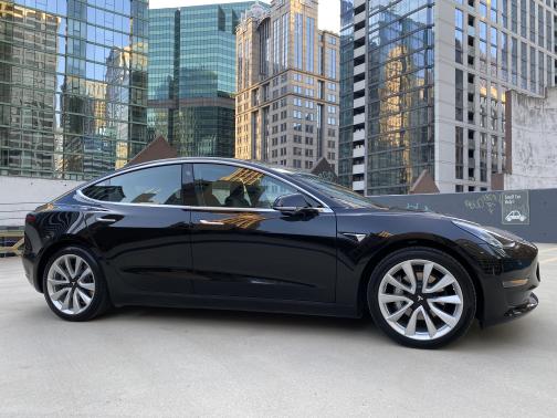 2019 Tesla Model 3 Long Range