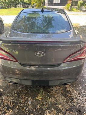 2013 Hyundai Genesis Coupe 3.8 Track
