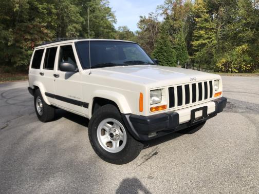 2000 Jeep Cherokee Sport 4WD