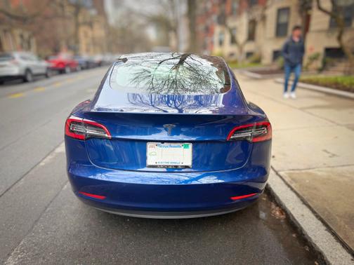 2022 Tesla Model 3 Base