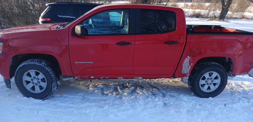 Red 2019 GMC Canyon Base