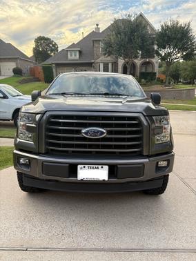 Gray 2016 Ford F-150 XLT