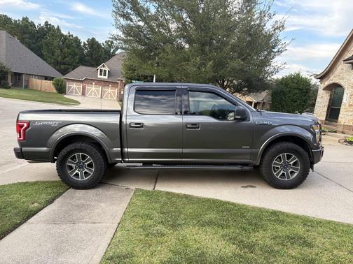 Gray 2016 Ford F-150 XLT