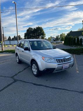Silver 2011 Subaru Forester 2.5 X