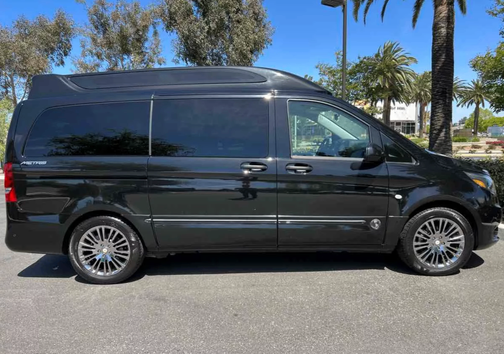 2018 Mercedes-Benz Metris Base