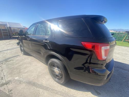 Black 2017 Ford Utility Police Interceptor Base